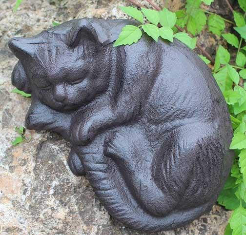 Cast Iron Sleeping Cat Sculpture 2