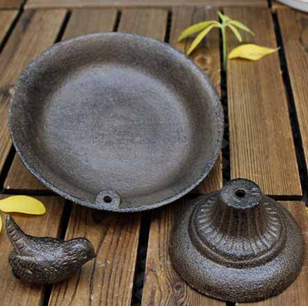 Round Bird Feeder 03