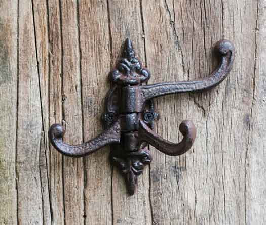 3 Arm Hook 01
