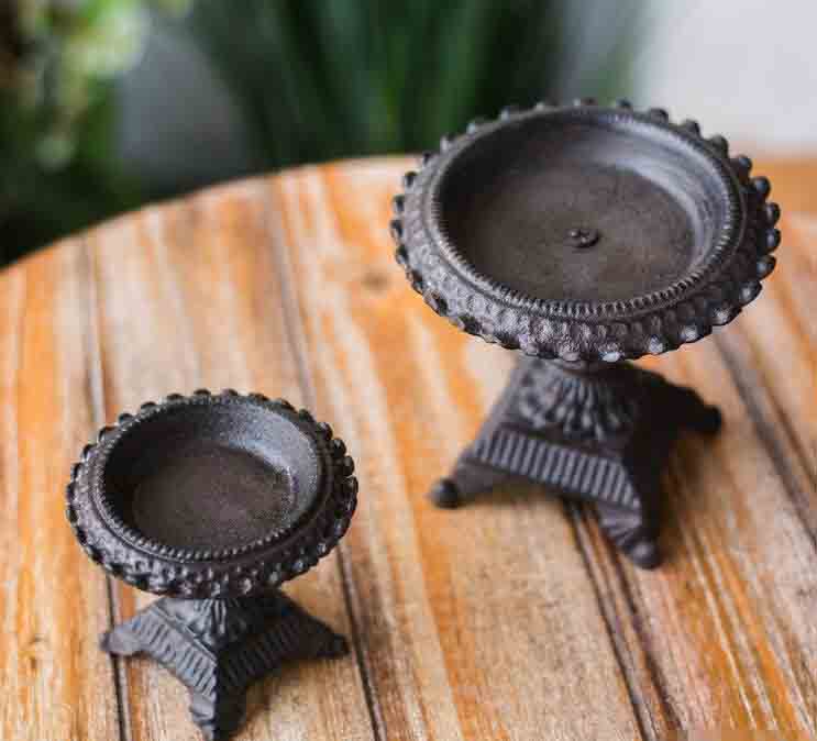 Cast Iron Candle Holder (Large) 5