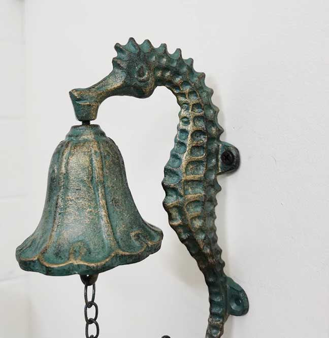 Seahorse Bell 02